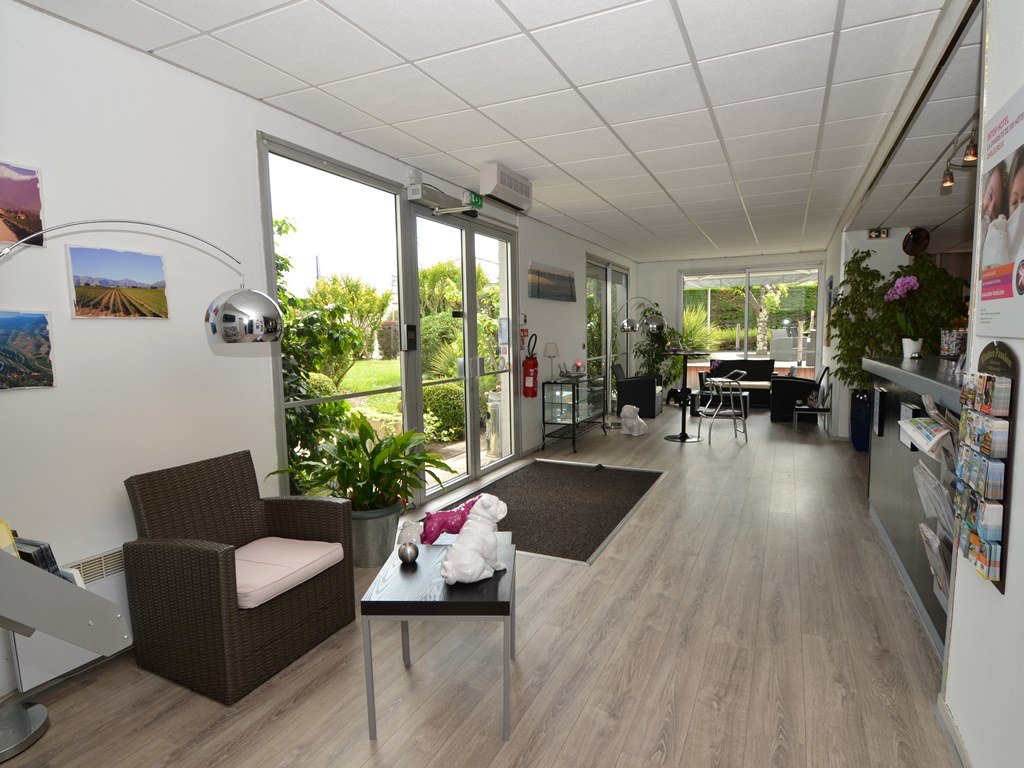 Фото The Originals City, Hôtel du Phare, Bordeaux Mérignac