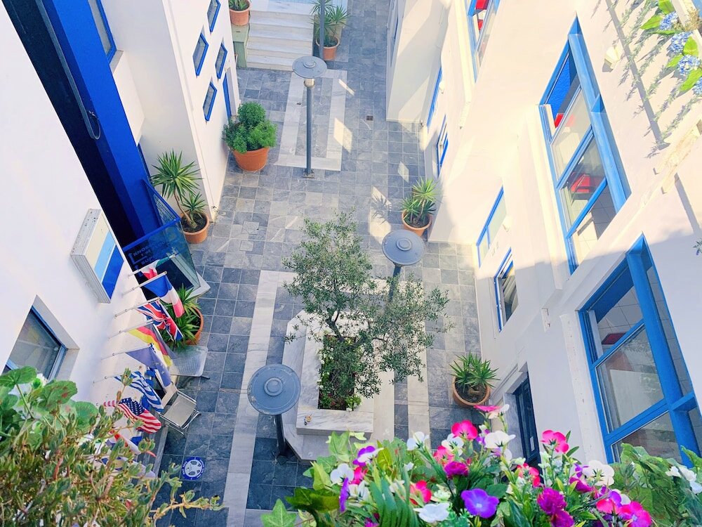 Фото Kassavetis Center - Hotel Studios & Apartments