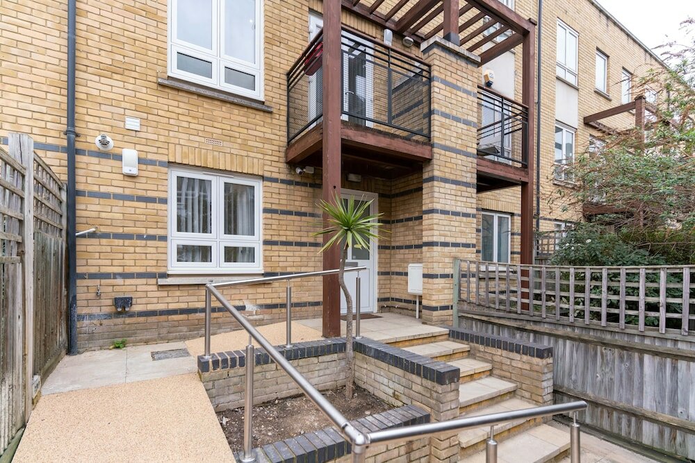 Фото Luxury 5bd Guesthouse