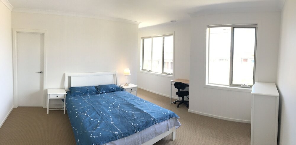 Фото Apple House Upper Point Cook