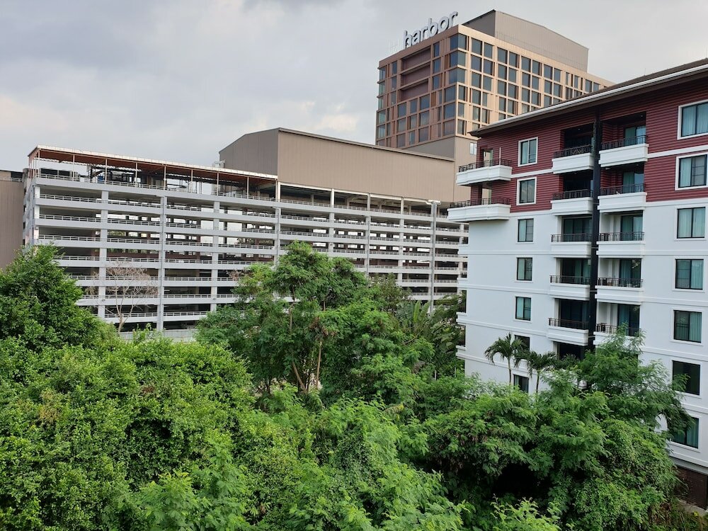 Фото The Chezz Condominium by Patsamon