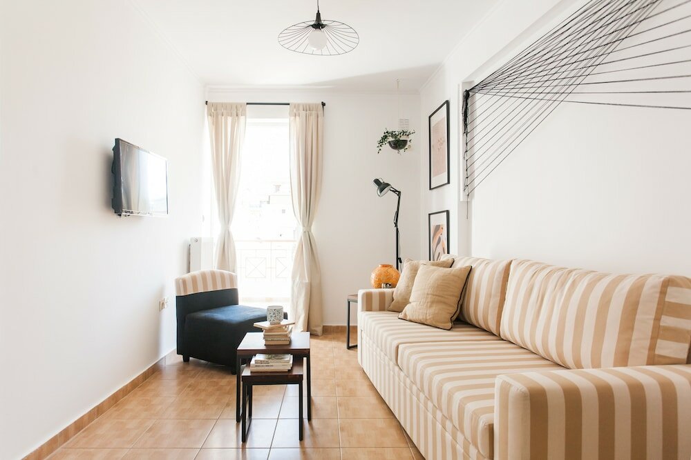 Фото Nephiria's Boho House with Acropolis View