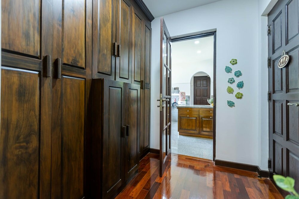 Фото Bali Style Mansion In Great Location Hg