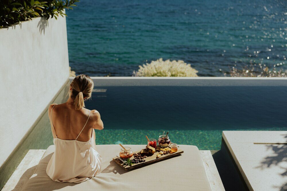 Фото Amethyst Selene Paleros