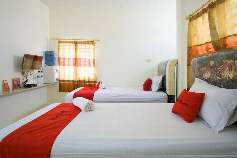 Фото RedDoorz @ Pematangsiantar 2