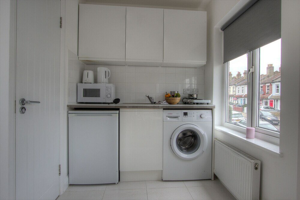 Фото R2 Medium Studio