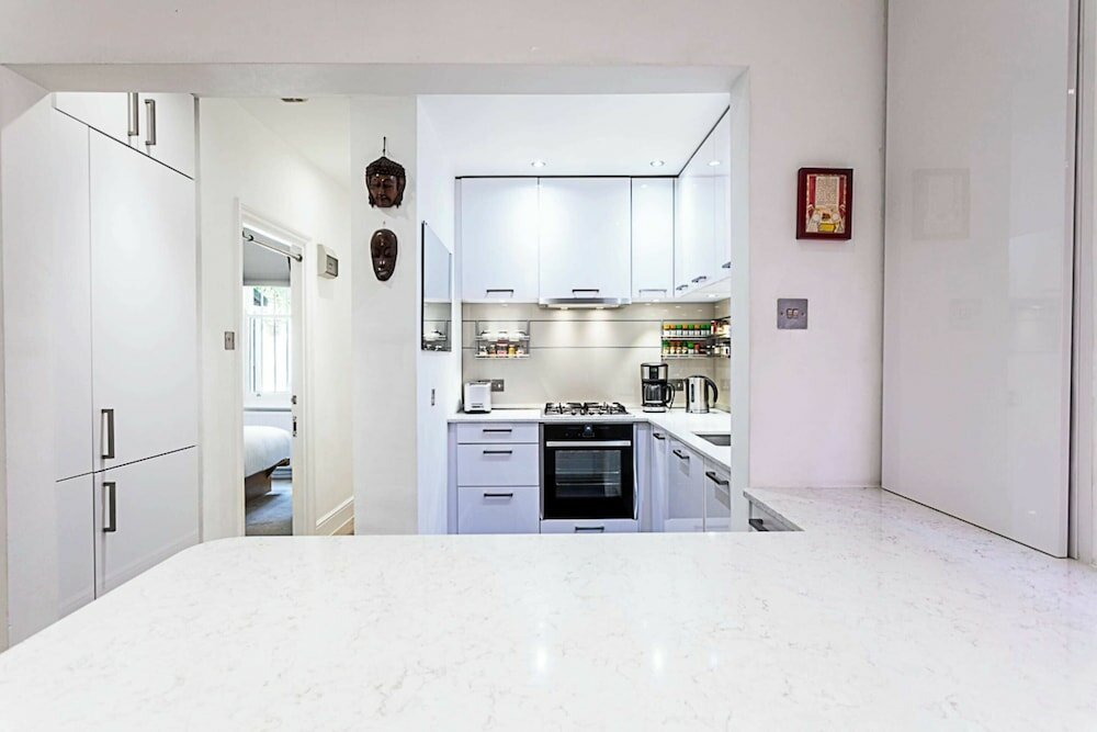 Фото Luxurious Victorian Home