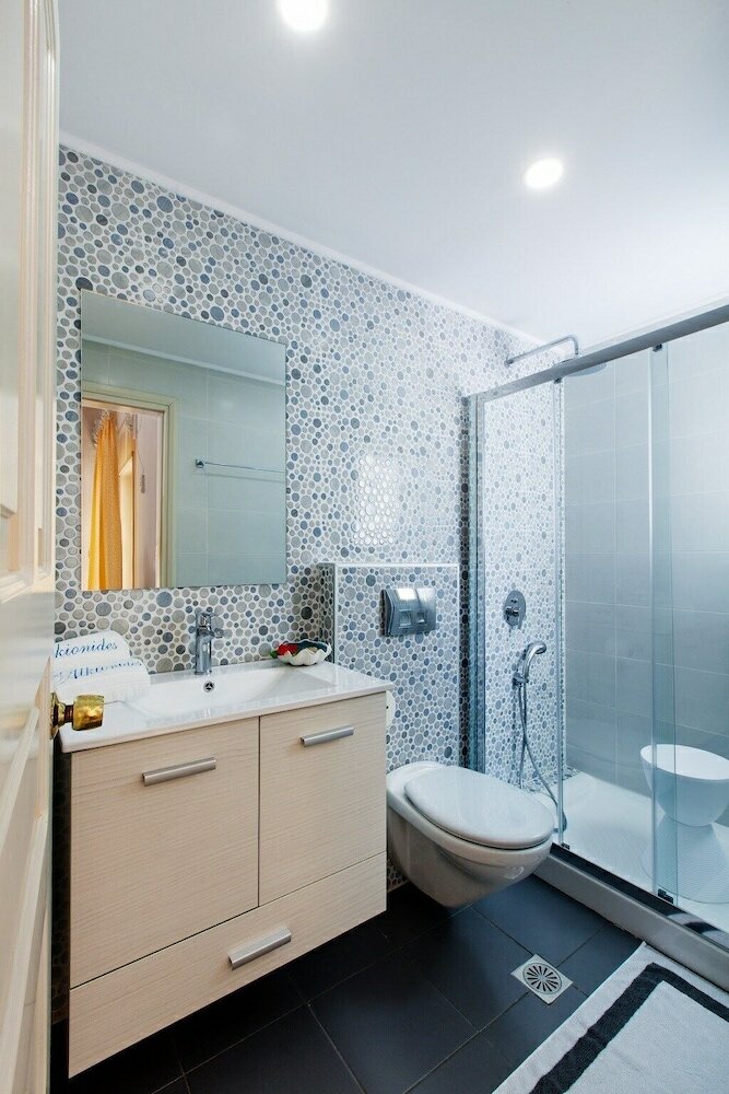 Фото Alkionides Seaside Apartments