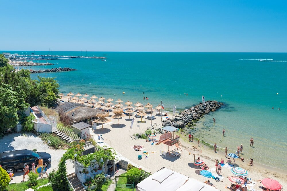 Фото Hotel Iris Beach