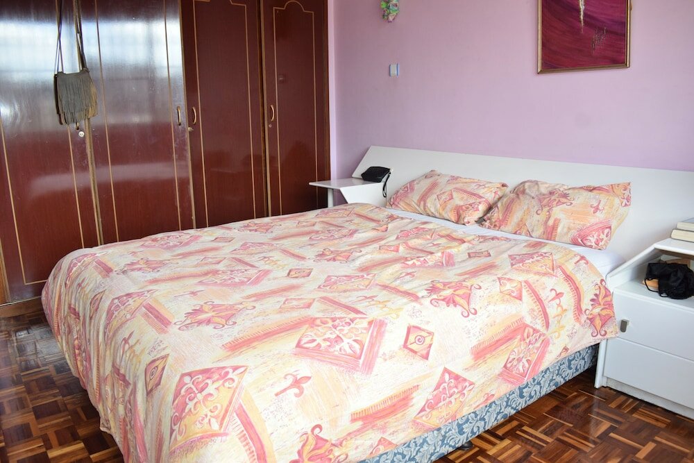 Фото Bustani Apartment