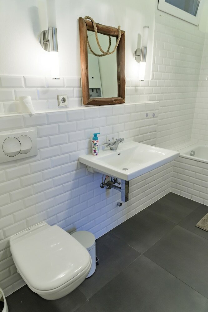 Фото Pelicanstay in Buda Historical District