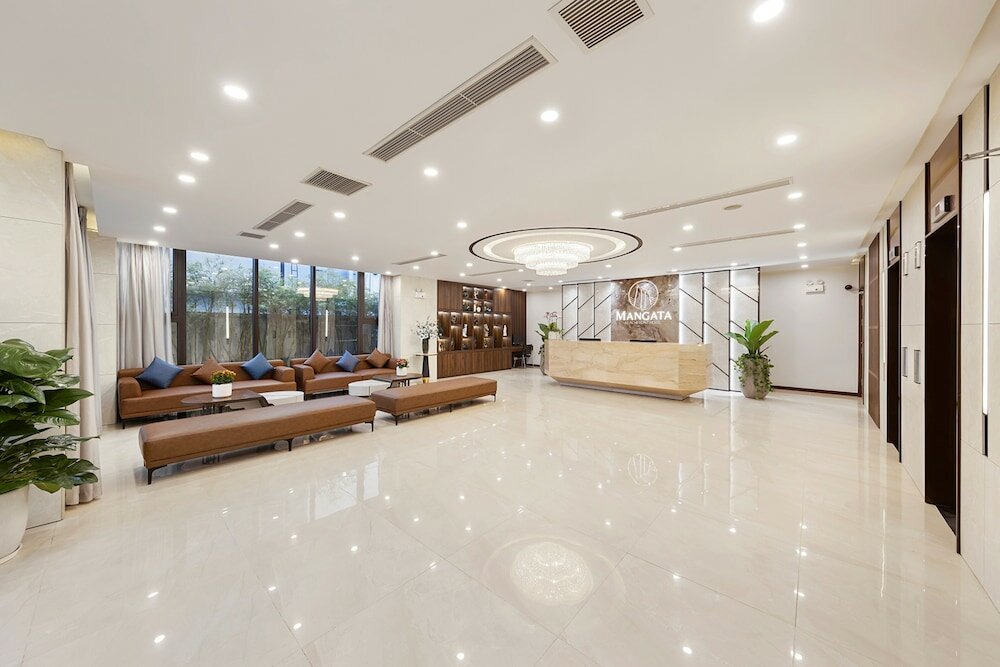 Фото Mangata Beachfront Hotel