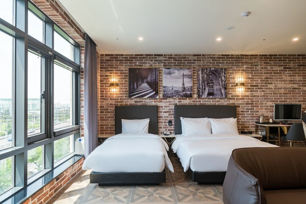 Фото Hotel Four Star