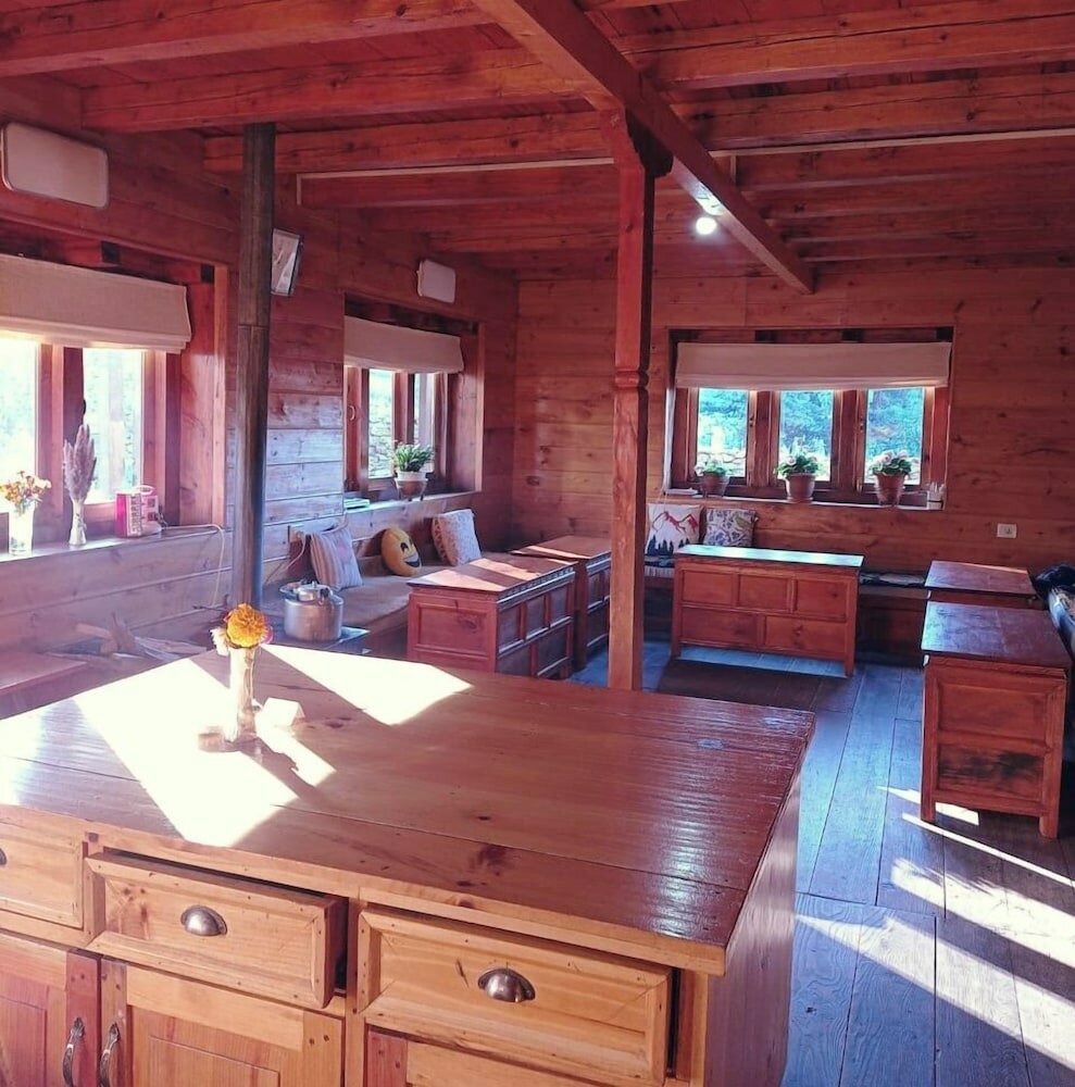 Фото Kyirmu Lodge Phaplu