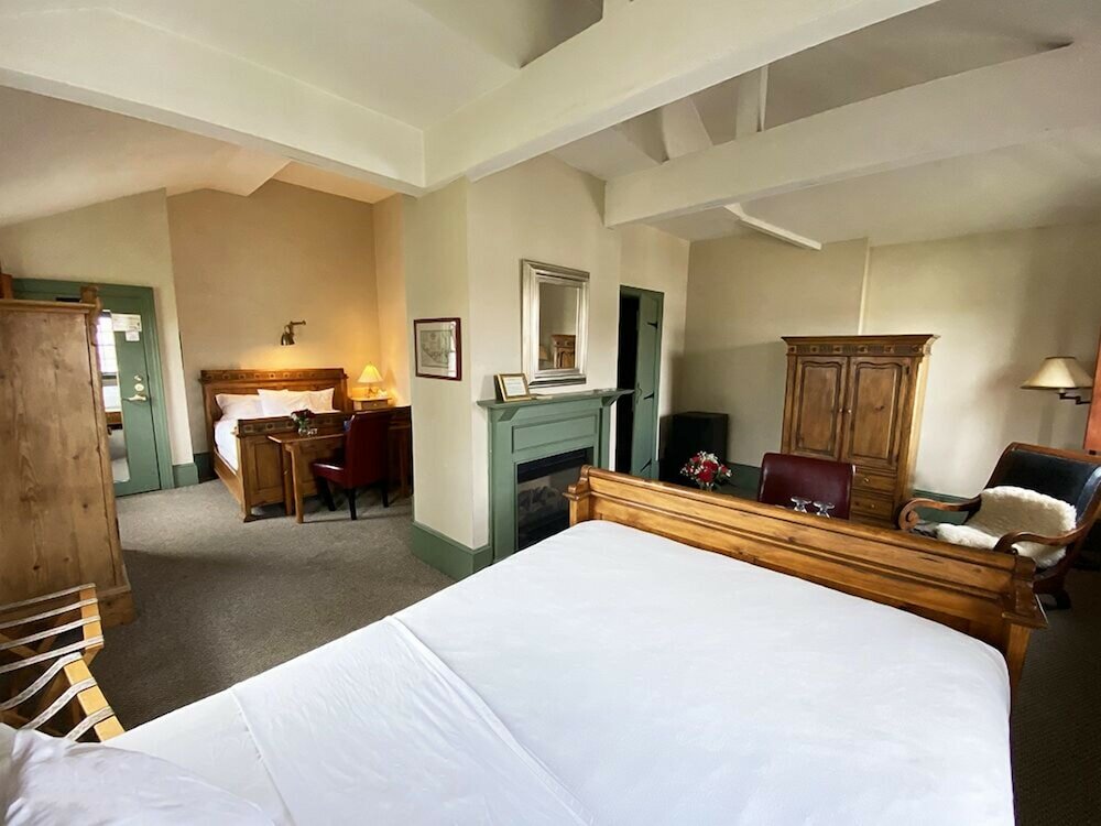 Фото The Red Lion Inn Resort 1704