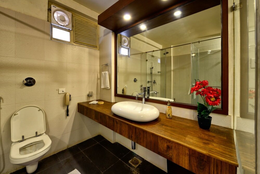 Фото Pleasant Boulevard MG Road