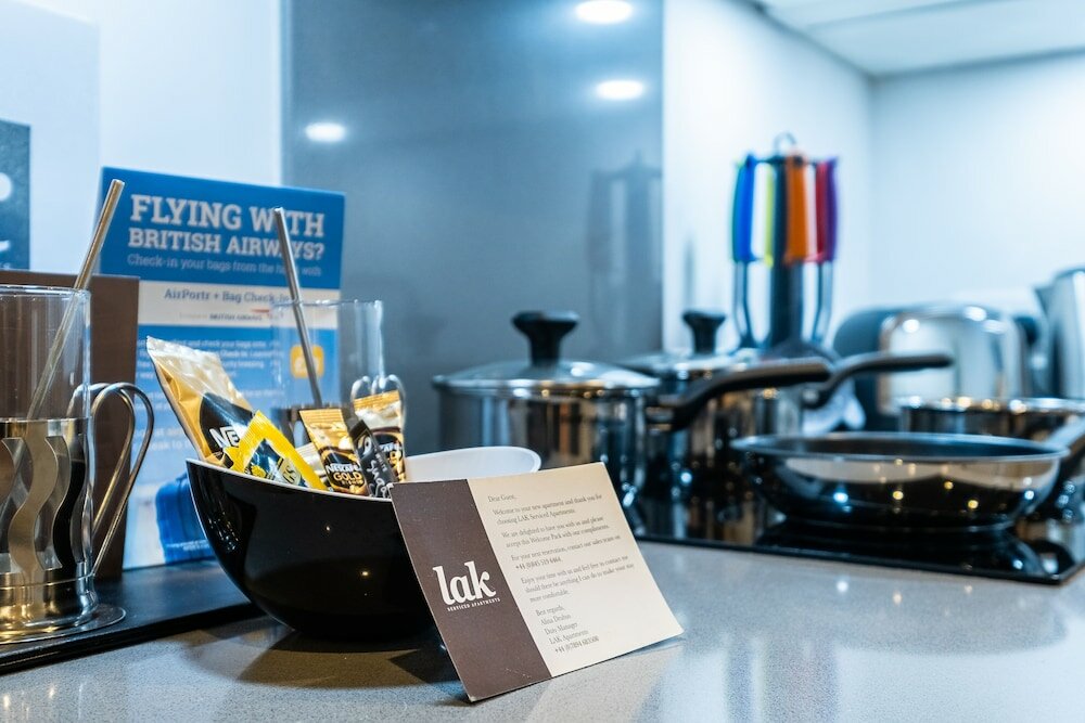 Фото Lak Serviced Apartments