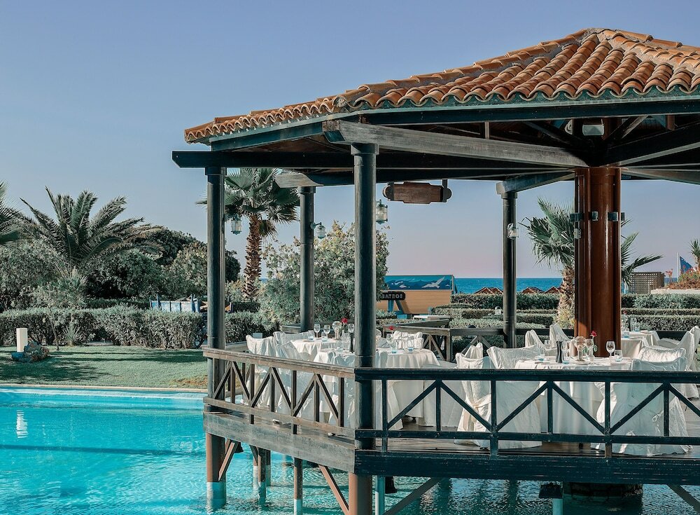 Фото Mitsis Royal Mare