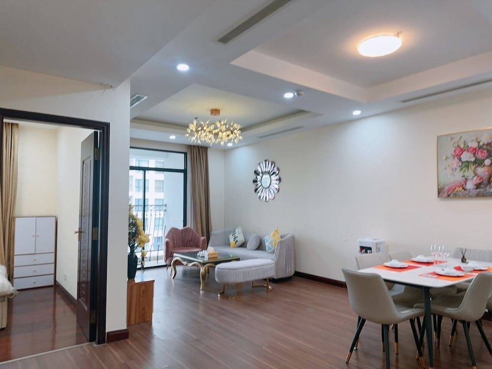 Фото Paradise Home Royal City