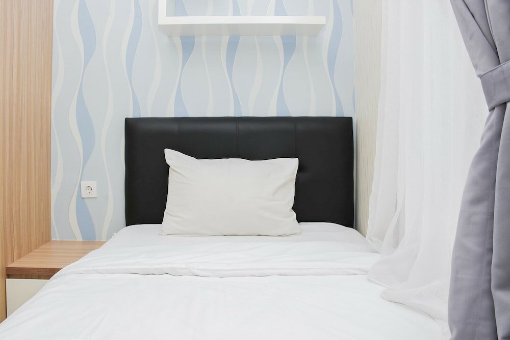 Фото Comfort And Homey 2Br At Springlake Apartment Bekasi