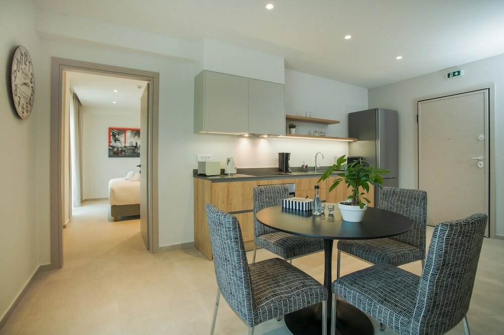 Фото Celine Luxury Apartments & Suites