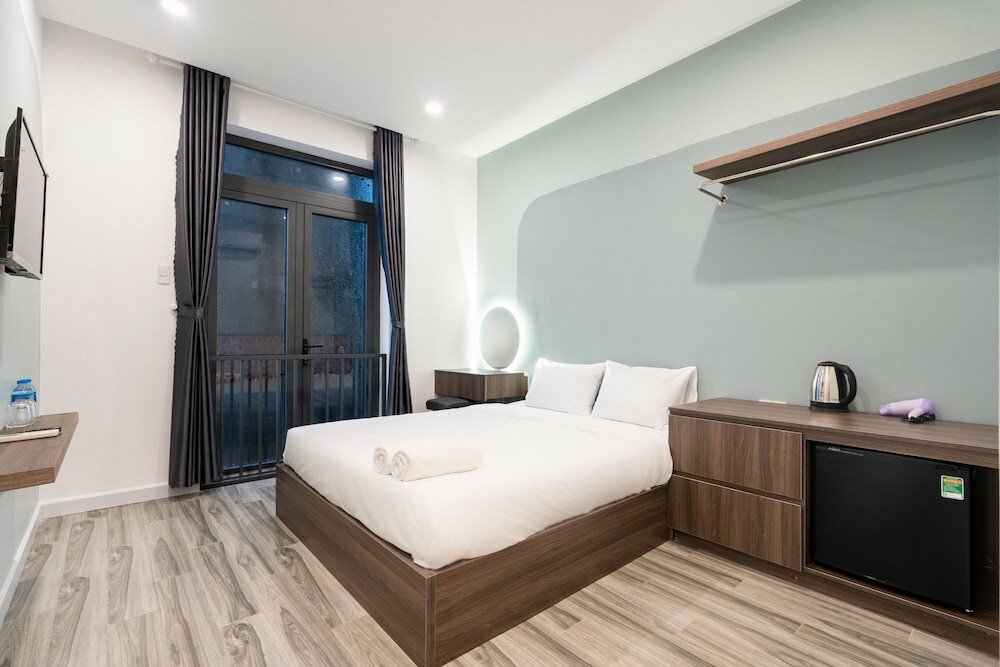 Фото Justay Pink Church