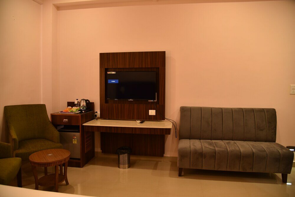 Фото Mastiff Hotel Gopalpur