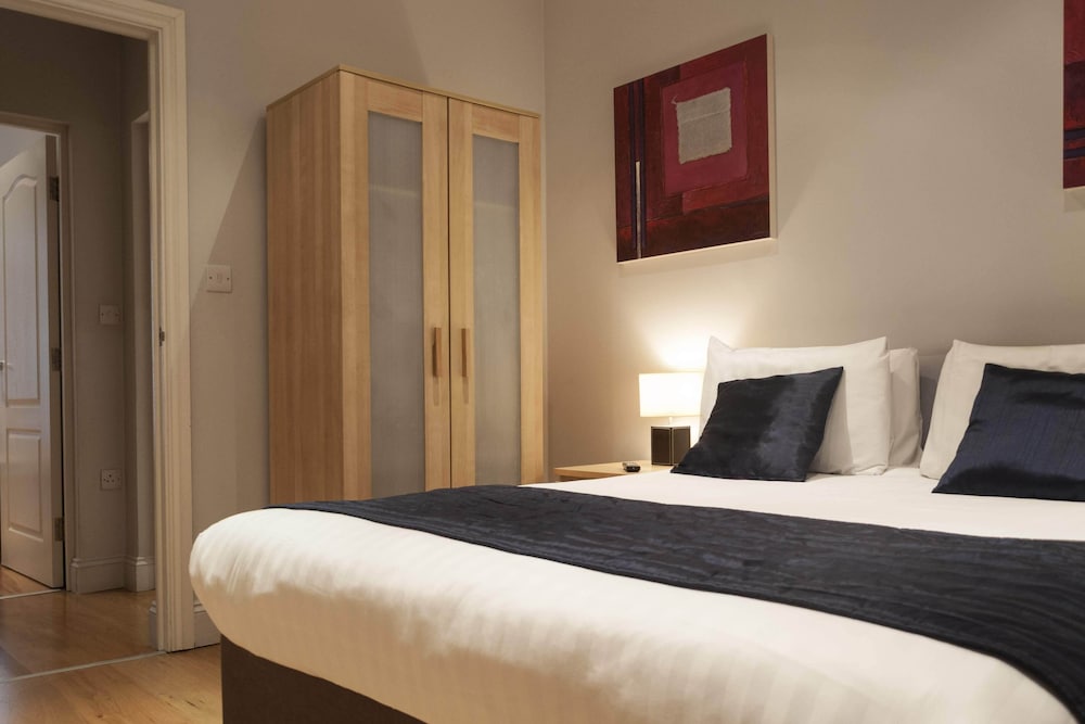 Фото 12 London Street Apartments