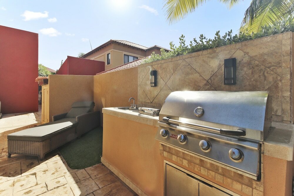 Фото Bocobay Gold Coast Resort