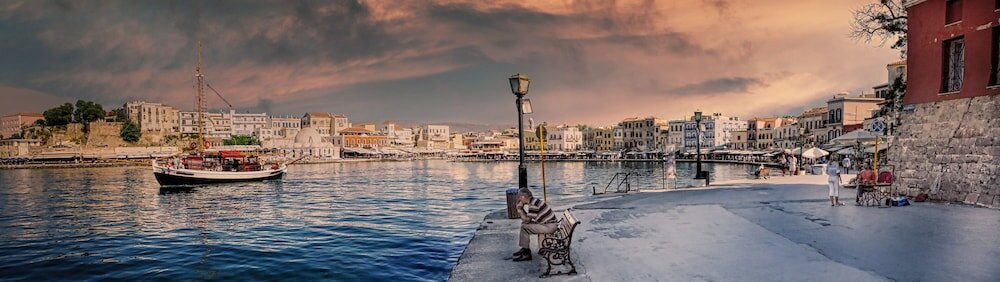 Фото Esplanade Apartments