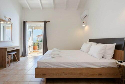 Гостиница Seaside Sunny Escape - Ideal Cozy Getaway