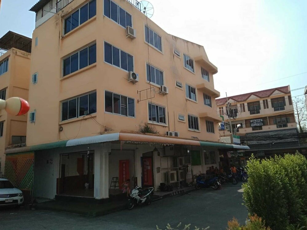 Фото The Best Budget Hotel