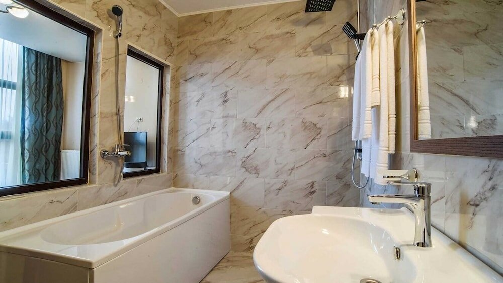 Фото Park Hotel Yambol