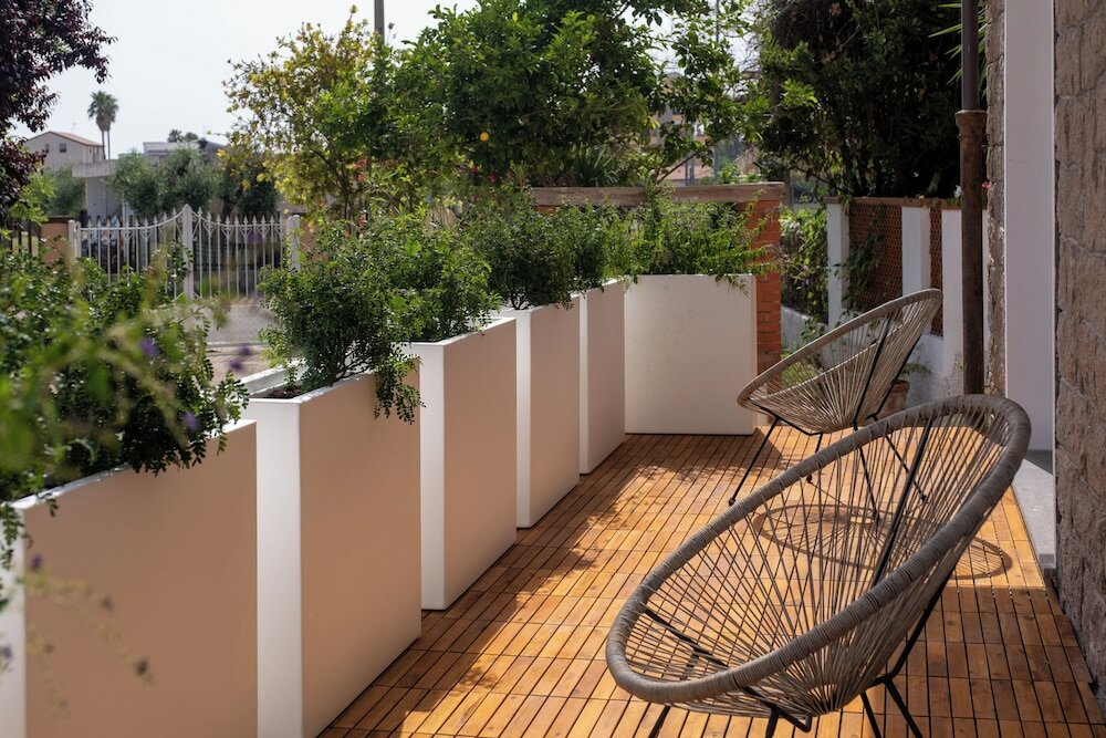 Фото Nautika Suites