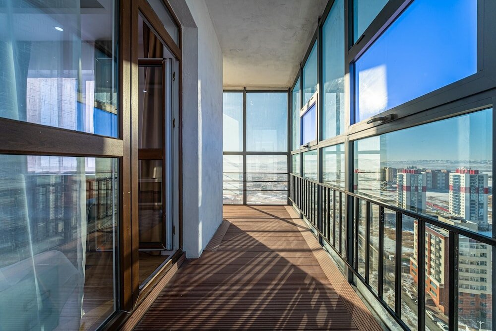 Фото Eagle Town Service Apartment