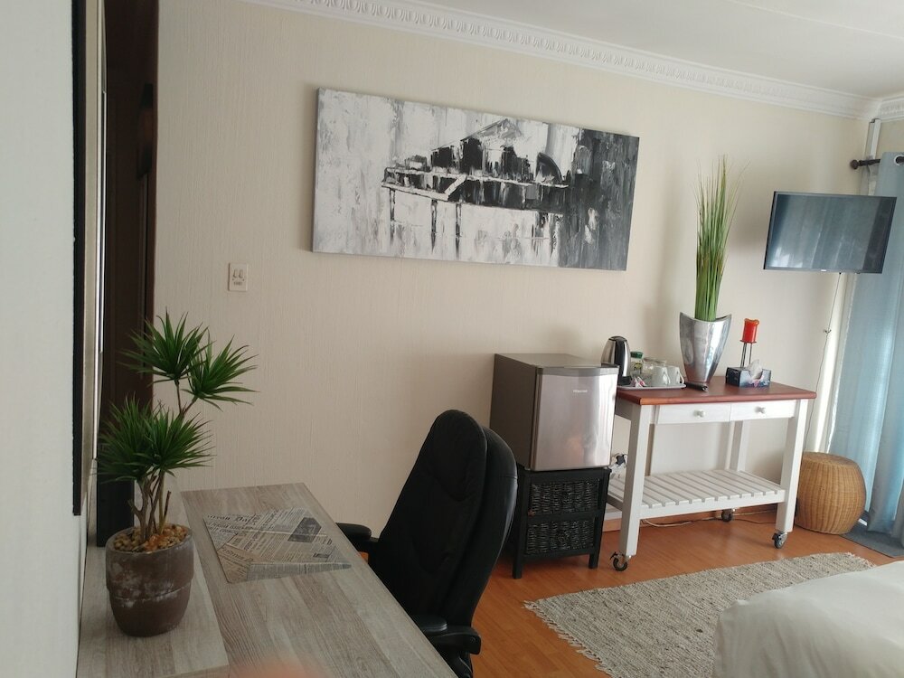 Фото Pepper Tree BnB