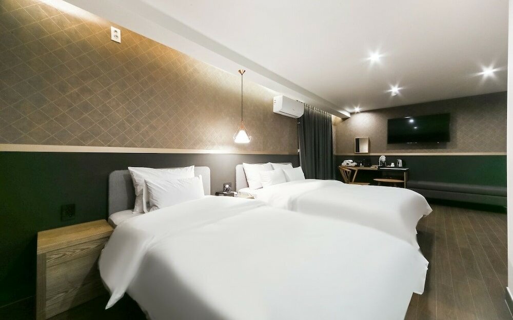 Фото Gray 194 Hotel