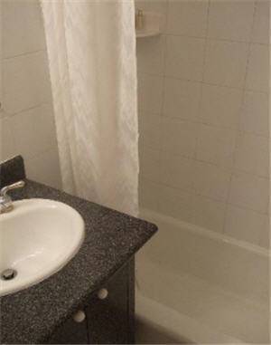 Фото Murray Hill East Suites