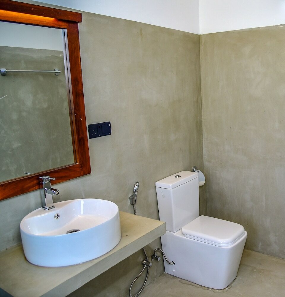 Фото Thihawa Eco Huts Yala