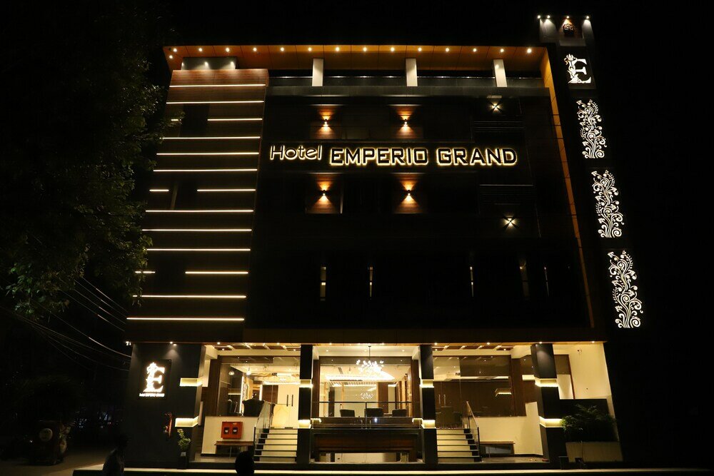 Фото Hotel Emperio Grand
