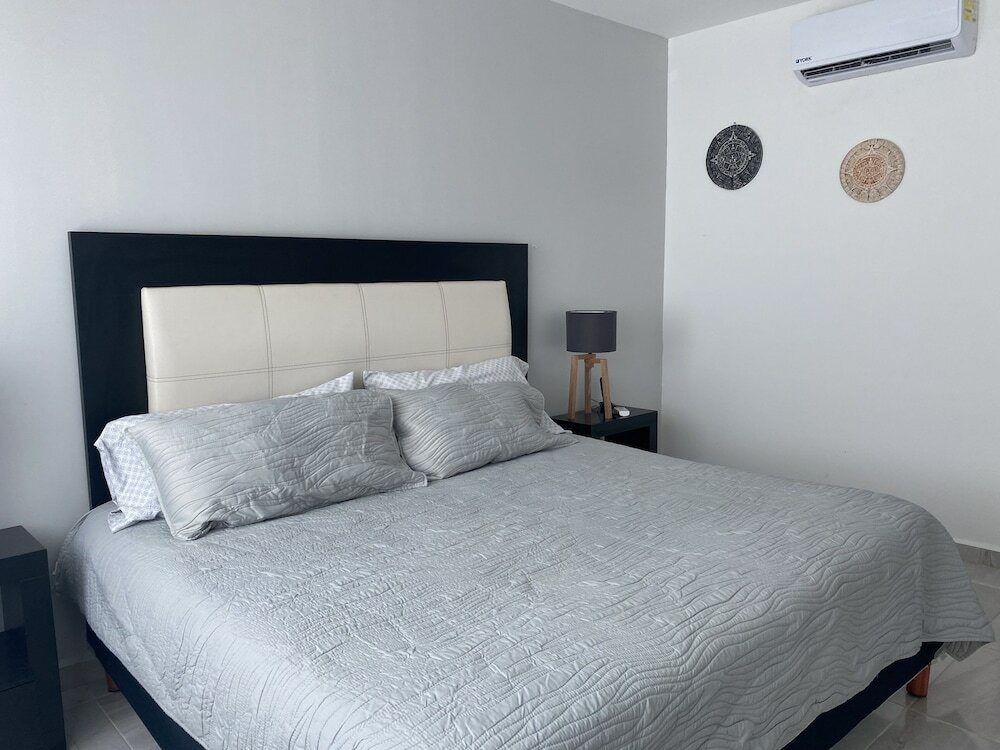 Фото Long Island Madison R14