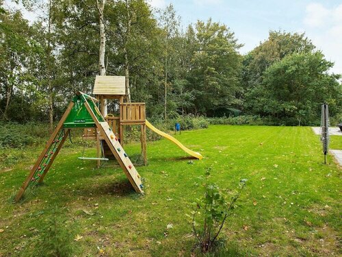 Гостиница 14 Person Holiday Home in Stroby