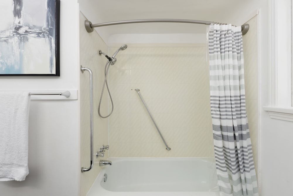 Фото 2555 Departure Bay