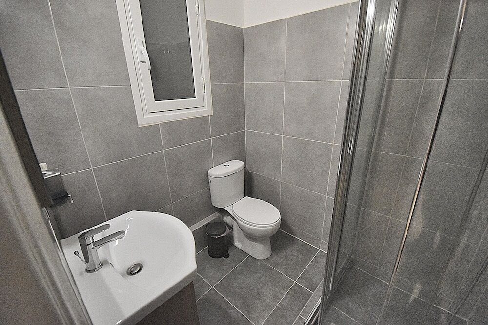 Фото Check Point - Syngrou Fix