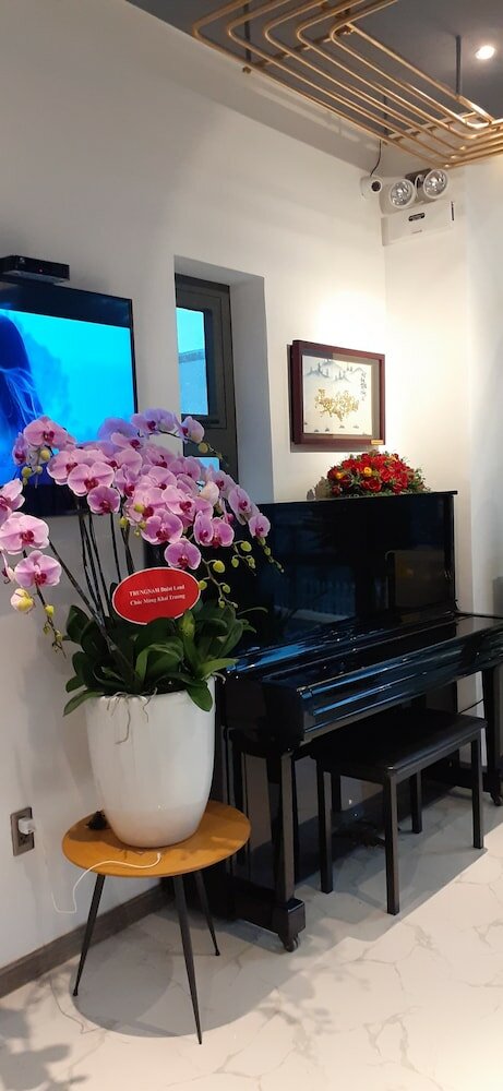 Фото Canary Dalat Hotel