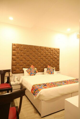 Гостиница Farmhouse Inn в Дели