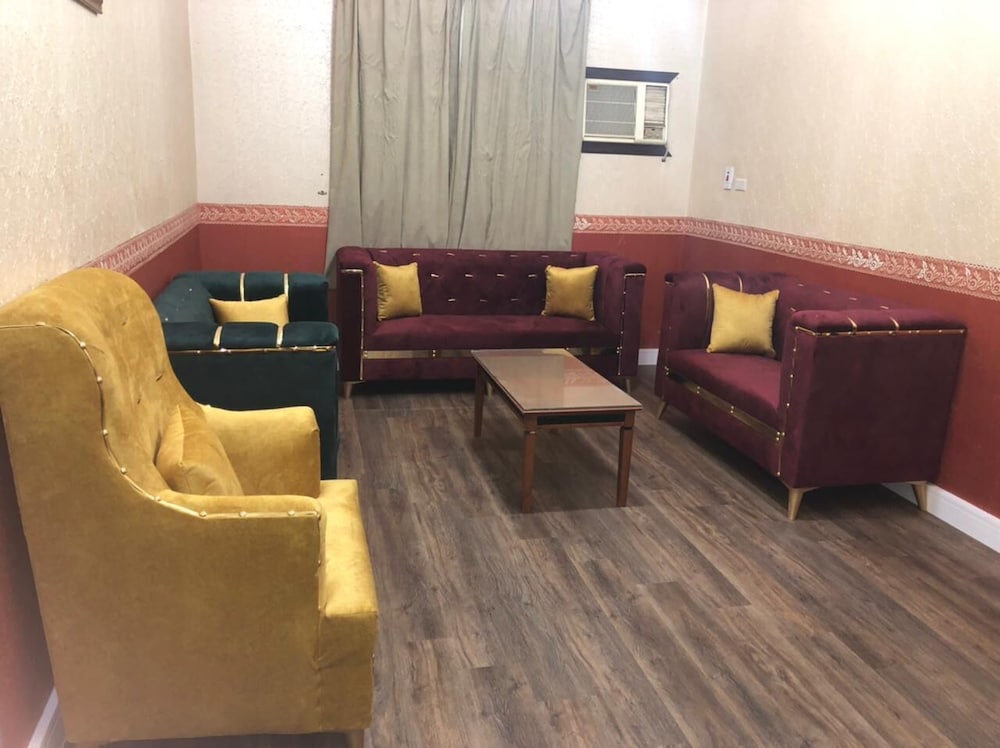 Фото Tabuk Star 1