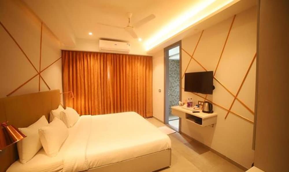 Фото Fabhotel Prime Waltair Abode