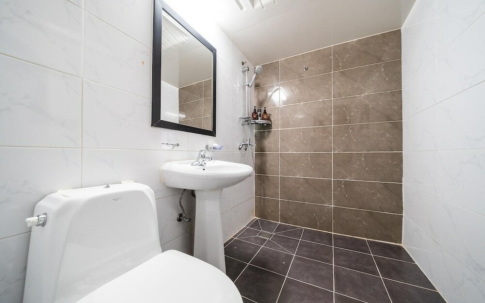 Фото Nowon A Plus Hotel