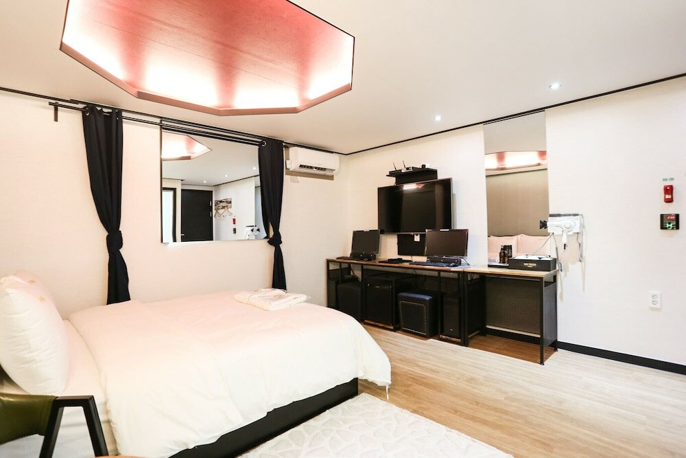 Фото Yeongdeungpo New Silla